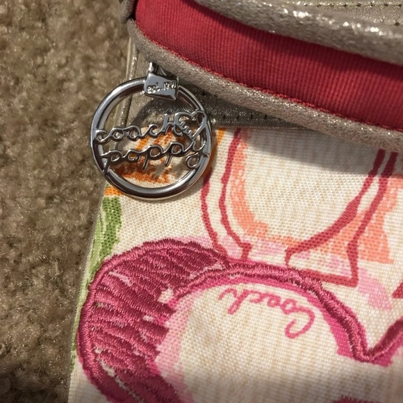 Coach poppy purse - Picture 4 of 4